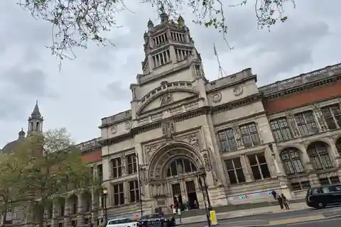 5 Days in London
