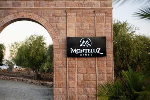 Santiago: Vinicola Monteluz Sunset Party Experience 360