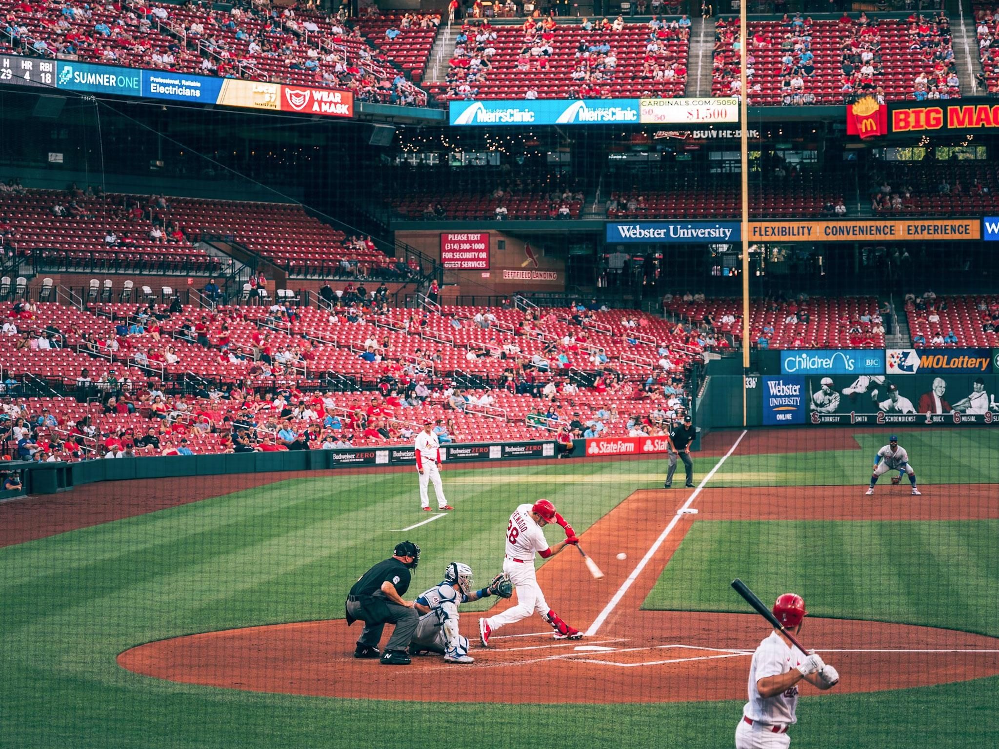 St. Louis Cardinals Baseball Spiel im Busch Stadium