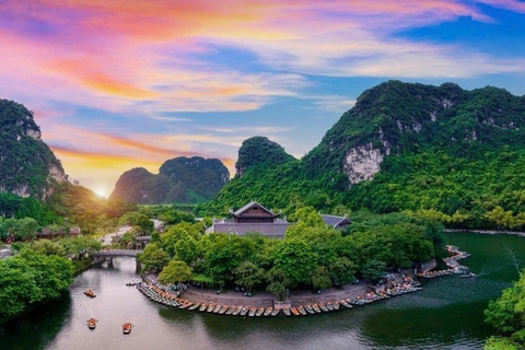 Hanoi: Ninh Binh Day Trip with Boat Ride and Lunch
