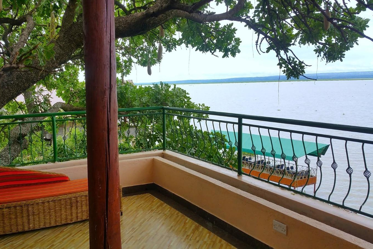 Kisumu: Lake Victoria Boat Ride, Birdwatching, & Hippos