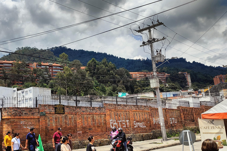 Bogotá: Usaquén Walking Tour + Sunday Arts Market Monday to Saturday – 2.5 hours