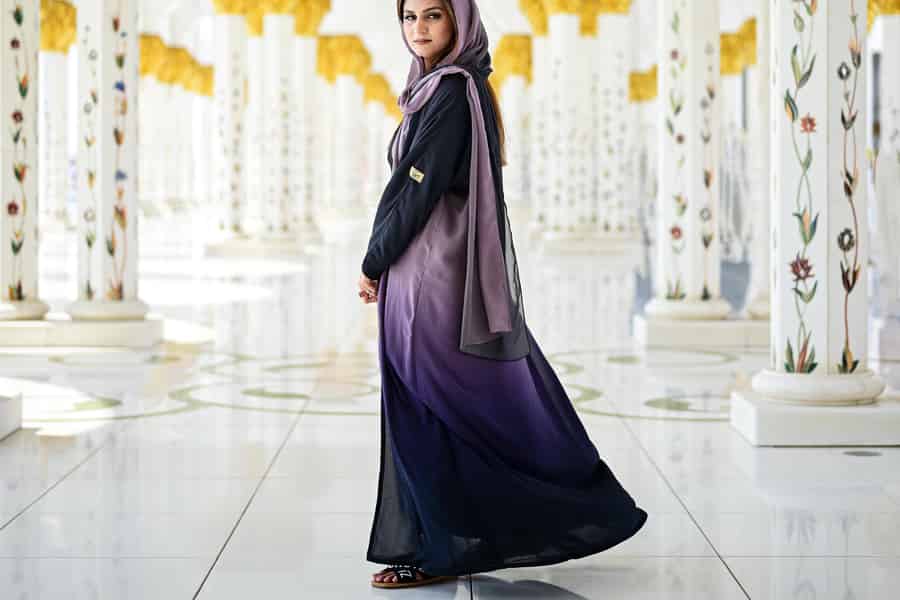 Professionelles Fotoshooting in der Sheikh Zayed Moschee
