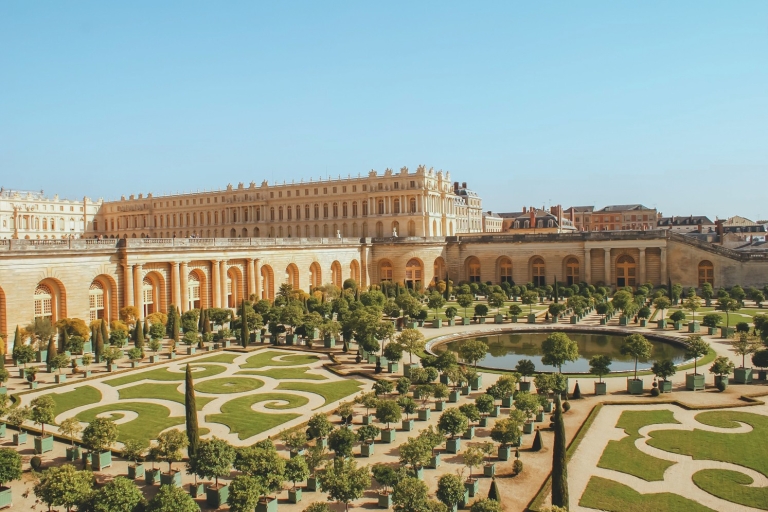 Z Paryża: Day Trip do Giverny i VersaillesZ Paryża: Audio-Guided Day Trip do Giverny & Versailles