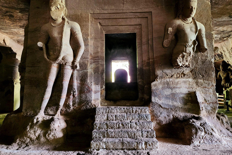 Mumbai Kanheri-grotten Historische tour van een halve dag met optiesHalve dagtour door de Kanheri-grotten van Mumbai: een reis door de geschiedenis