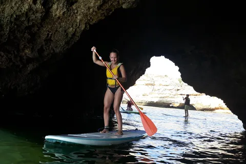 Albufeira: Grotten en kliffen Paddleboarden (SUP) Tour