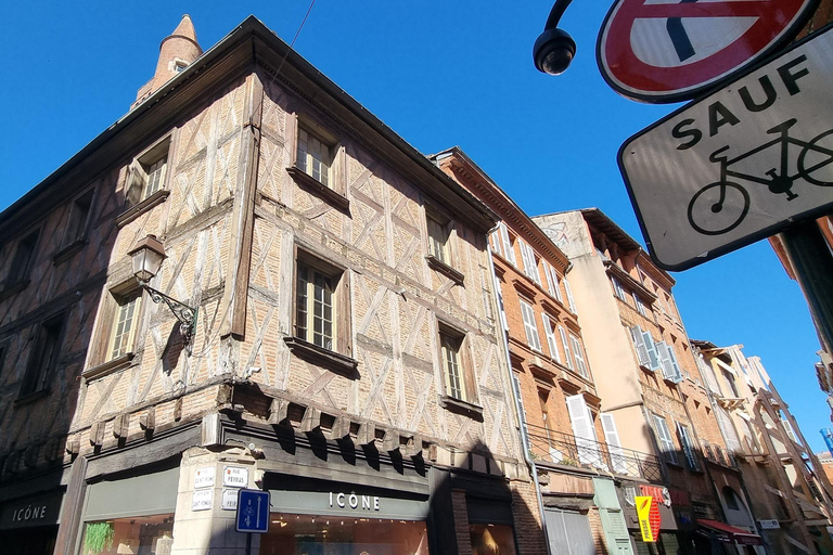 Toulouse: Tour of old Toulouse on a Brompton folding bike Toulouse: Tour of Old Toulouse on a Brompton folding bike