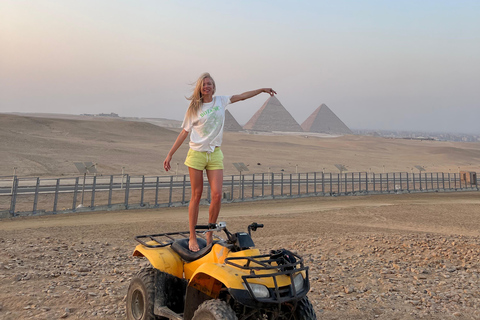 Le Caire : Aventure en Quad au coucher du soleil sur les PyramidesAventure des Pyramides au coucher du soleil