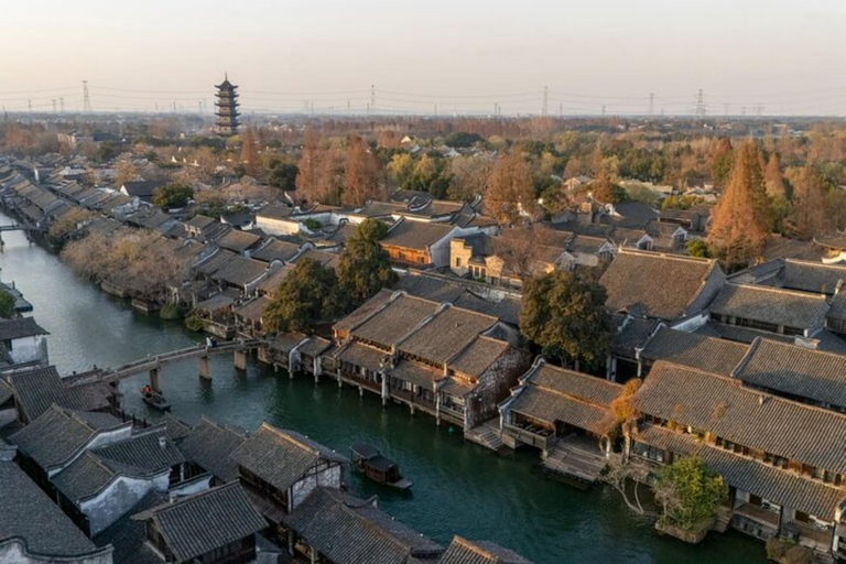 Shanghai: Wuzhen & Xitang Water Towns Private Day Trip