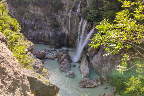 &quot;Pëllumbas grotta och Erzeni River: Vandring och simning&quot;