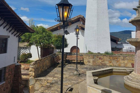 Visita Guatavita e Casa loca