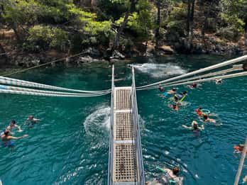 Gocek: Yacht Trip and 12 Island Full-Day Tour with Lunch