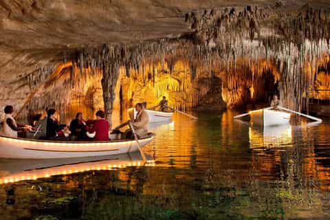 Mallorca: Tagestour zu den Höhlen von Drach und Hams