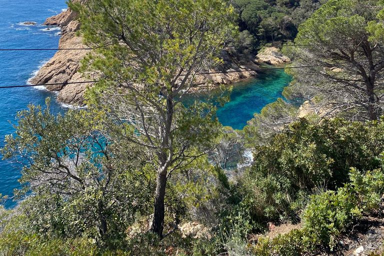 Lloret de Mar: Guided Sightseeing Tour in a 4x4 Vehicle