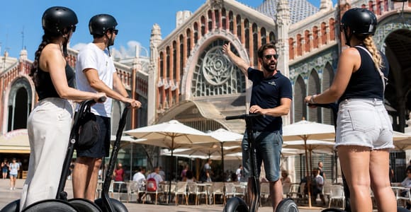 Valencia: 1h Old Town Guided Segway Tour