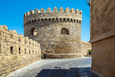 Descubra o charme atemporal da Cidade Velha em Baku