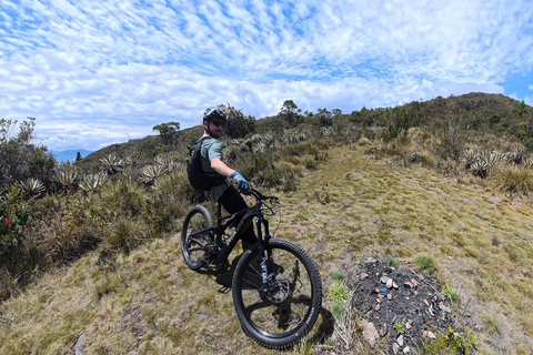 Bogota: Custom E-Bike Adventure – Mountains or City Tour