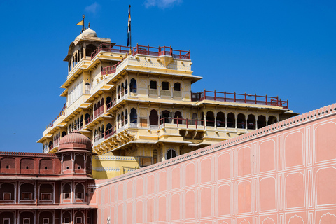 Jaipur: Guidad sightseeing tur med bil under en heldag