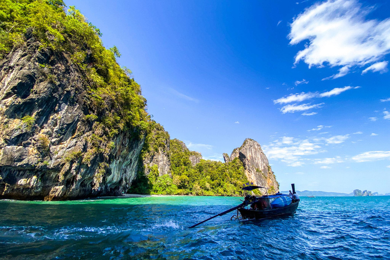 Krabi: Private Long-Tail Boat Tour to Hong Island