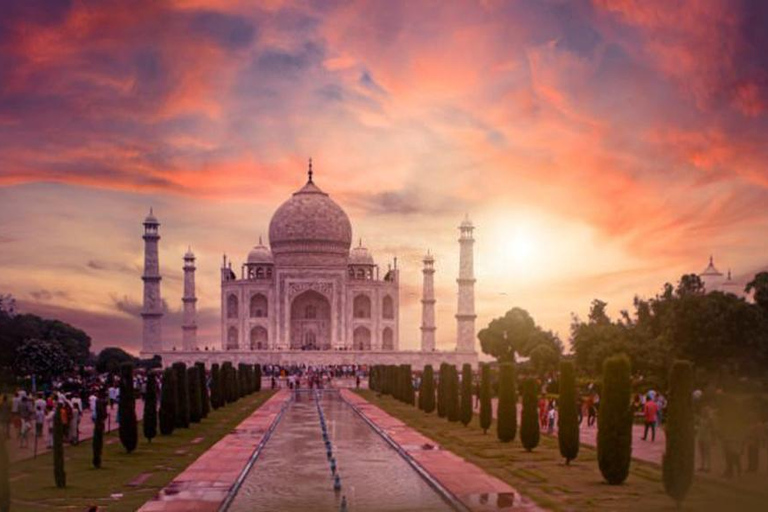 Från Delhi: Taj Mahal och Agra dagstur med Premium Cars