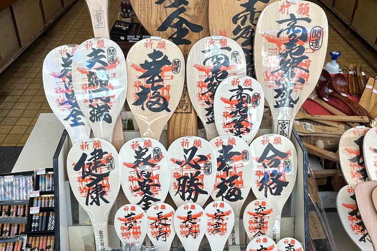 Hiroshima & Miyajima: 6.5-Hour Private Tour (Spanish Guide)