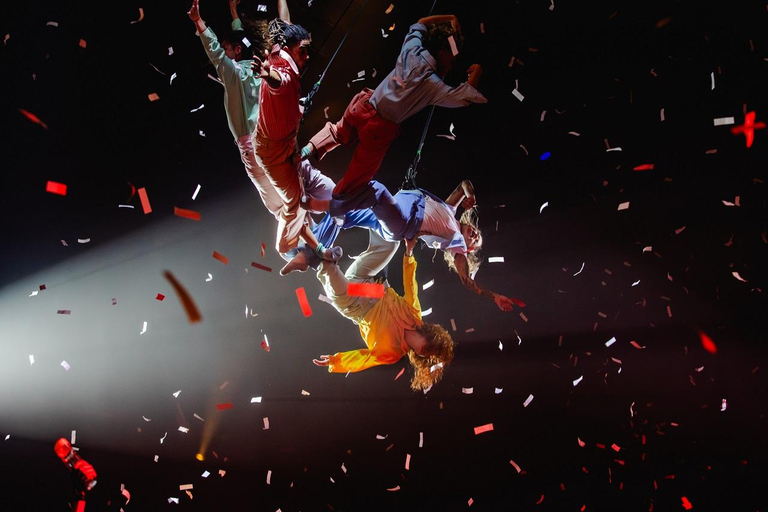 Buenos Aires: Tickets for Fuerza Bruta Aven Experience Tickets Lounge to Fuerza Bruta Without Transfer