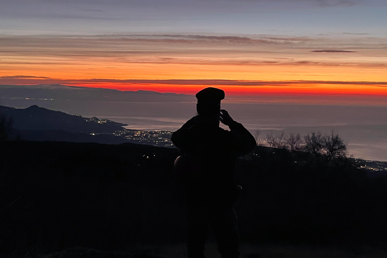 Mount Etna: Sunrise Excursion with an expert Local GuideMount Etna: Sunrise Trekking to Explore the Best Spots