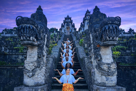 Bali: East Bali Highlights – Lempuyang & Virgin Beach