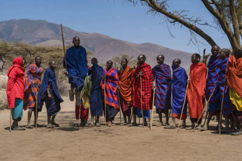 Kulturell rundtur i Maasai-by