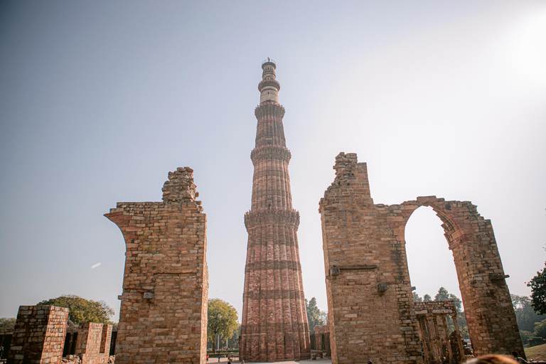 Nueva Delhi: Tour privado guiado en coche