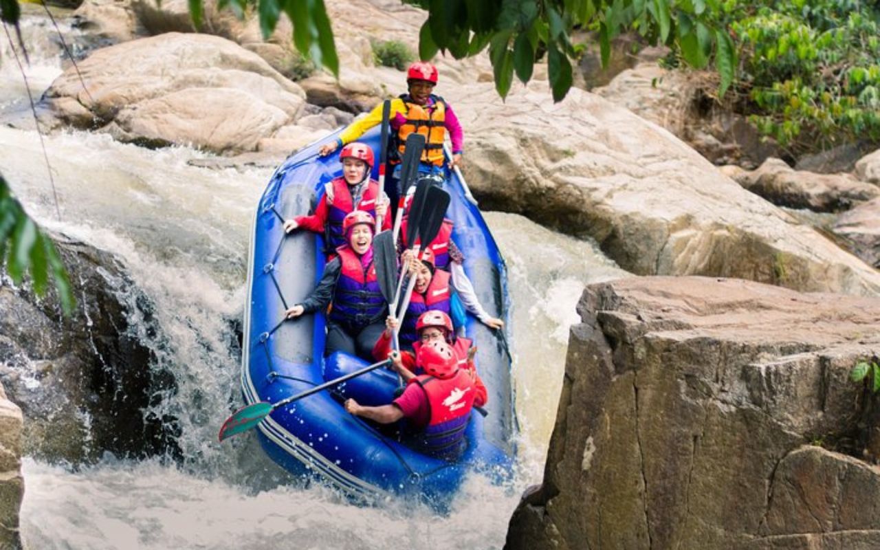 Ab Kuala Lumpur: Wildwasser-Rafting-Abenteuer der Stufe 4