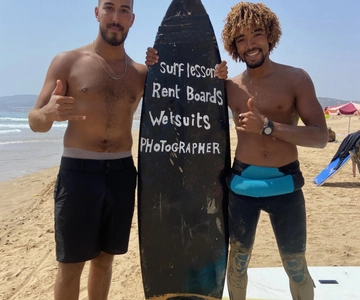Surfing lessons in Taghazout
