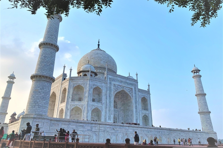 Agra: Taj Mahal entry ticket ( Skip-the-line ) Taj Mahal Tickets + Guide + Car