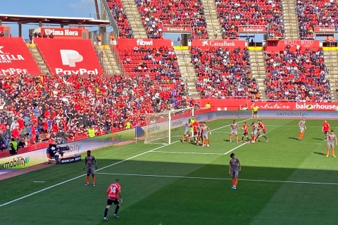Palma: Mallorca RCD Wedstrijd Kaarten in Son Moix StadionMallorca RCD vs Rayo Vallecano: Lange Kant (Oost) Ticket