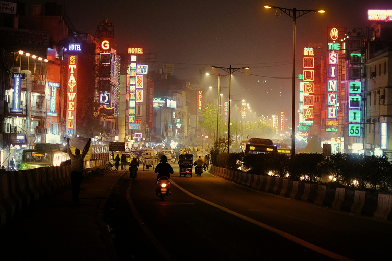 Delhi: Nachtleven Tour met privé auto, gids &amp; chauffeur