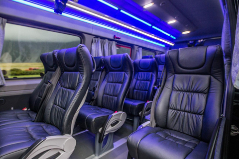 Queenstown: excursión de 1 día a Milford Sound con crucero y pícnicQueenstown: Milford Sound Day Trip with Cruise &amp; Flight