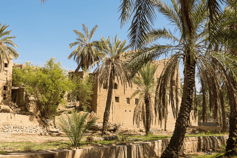 Goditi il tuo weekend: Tour di un giorno intero a Nizwa, Bahla e Hamra