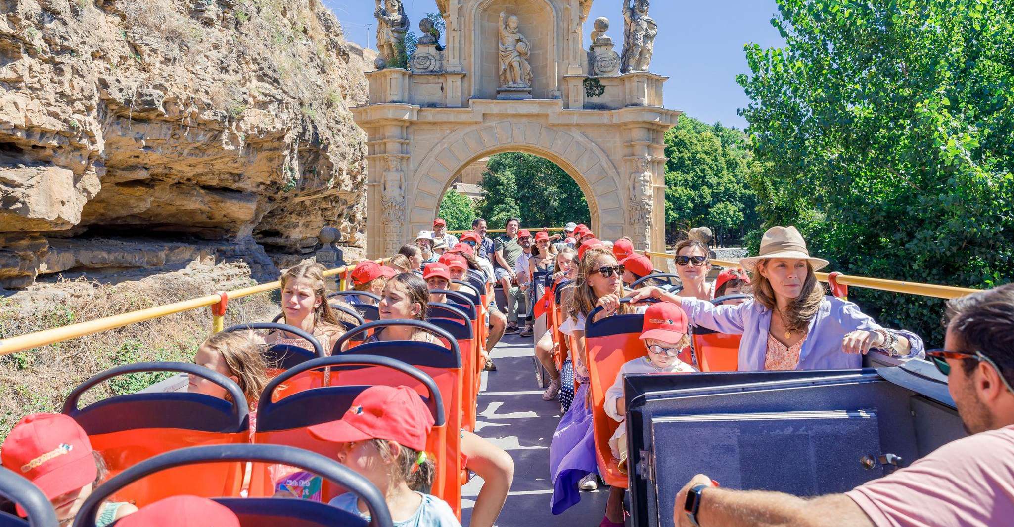 Suitetrails - Segovia, City Sightseeing Hop-On Hop-Off Bus Tour