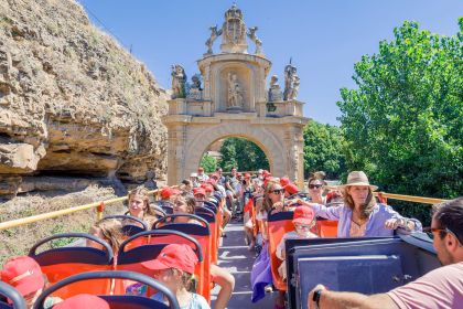 Segovia, City Sightseeing Hop-On Hop-Off Bus Tour - Housity