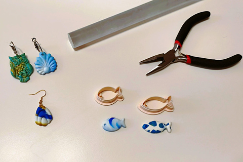 Athens: Jewelry-Making Workshop with Drink