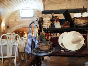 Wine Tour and Dinner: Puglia at the table