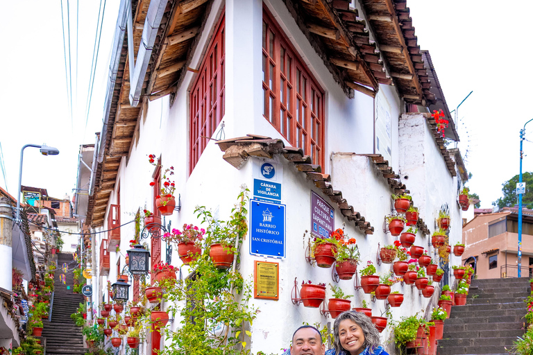 Cusco: Guided City Walking Tour with Photoshoot + dron video