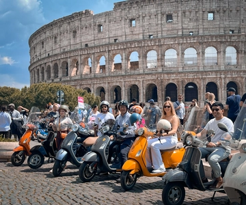 Unforgettable Rome Vespa Tour with Local + Tiramisu treat