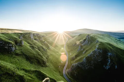 Peak District: Zabawne logiczne poszukiwanie skarbów w pubie!