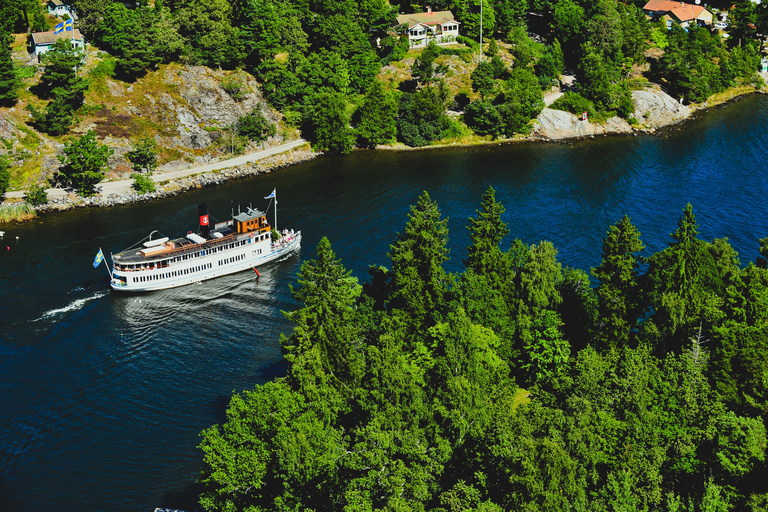 Stockholm: Archipelago Dinner Cruise with Buffet