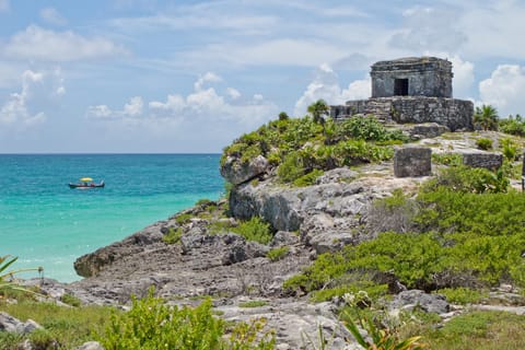 Tulum: Tequila tasting, cenote swim, and buffet lunch