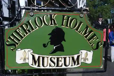Museo Sherlock Holmes y tour a pie por Westminster