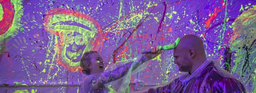 Bakersfield : Expérience de la salle de peinture Splatter