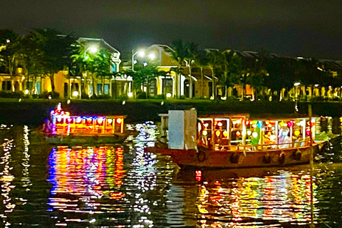 HOI AN NATTMARKNAD &amp; BÅTTUR MED LYKTAHoi An: Stadsrundtur