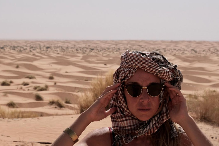 Vanuit Tunis en Hammamet: 2-daagse tour naar Ksar Ghilane en Tataouine